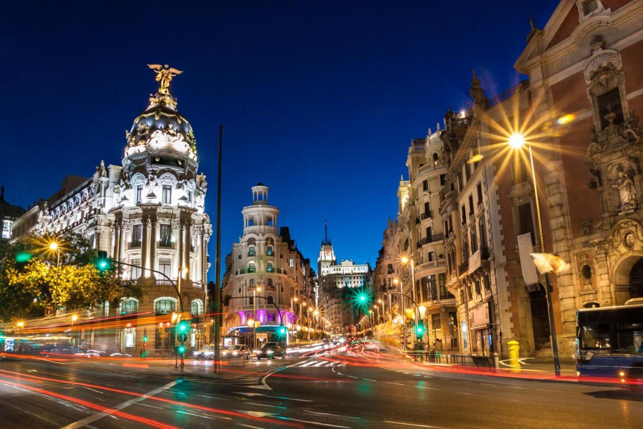 Bookingham ★Apartaments & Suites Madrid Exterior foto