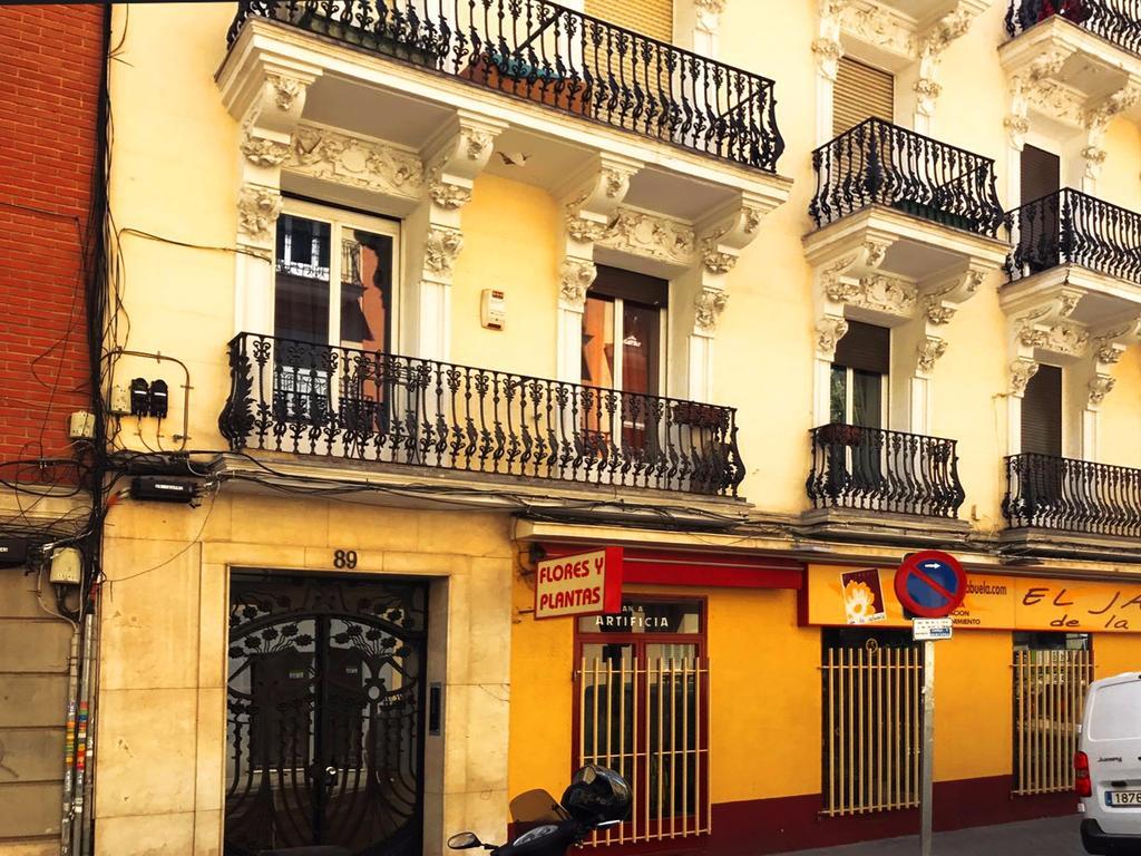 Bookingham ★Apartaments & Suites Madrid Exterior foto